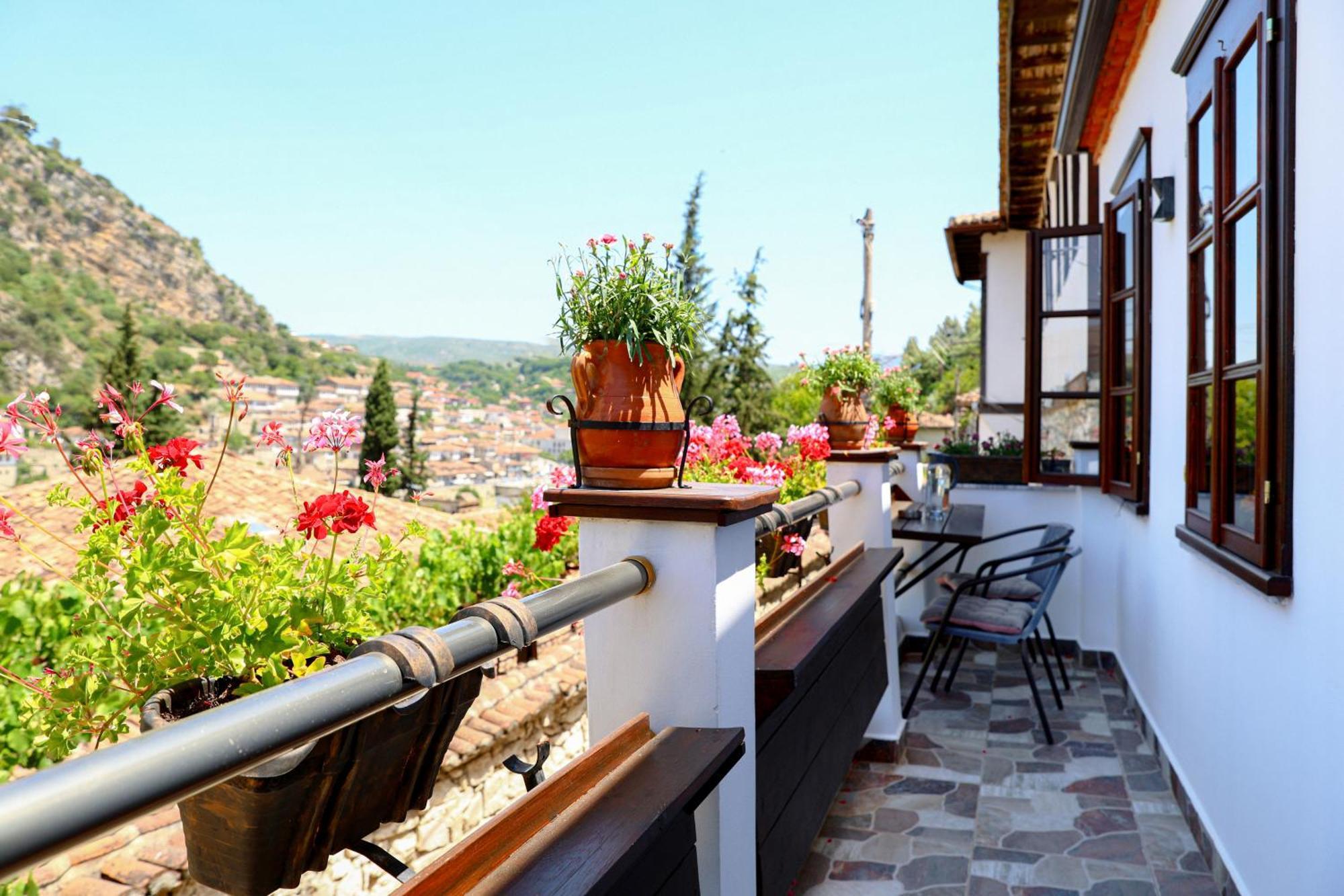 E Skulptorit-unesco Quarter Guest house Berat