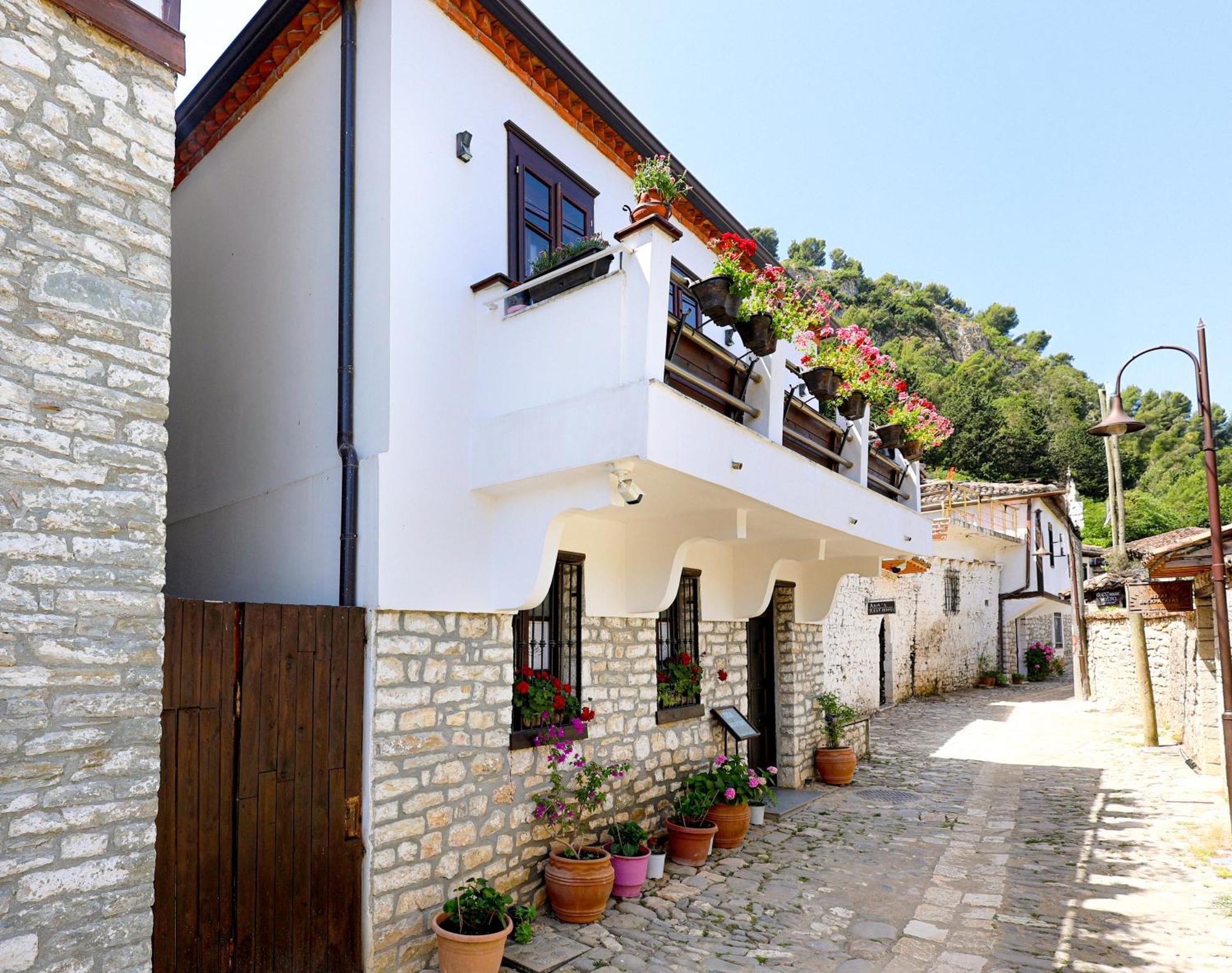Guest house E Skulptorit-unesco Quarter Berat