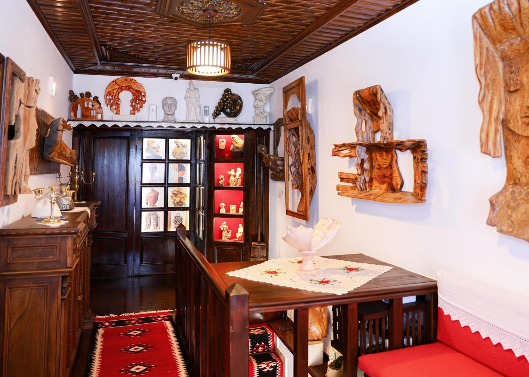 Guest house E Skulptorit-unesco Quarter