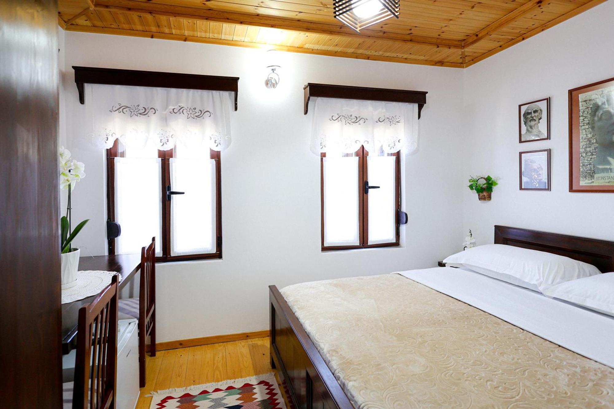 Guest house E Skulptorit-unesco Quarter *
